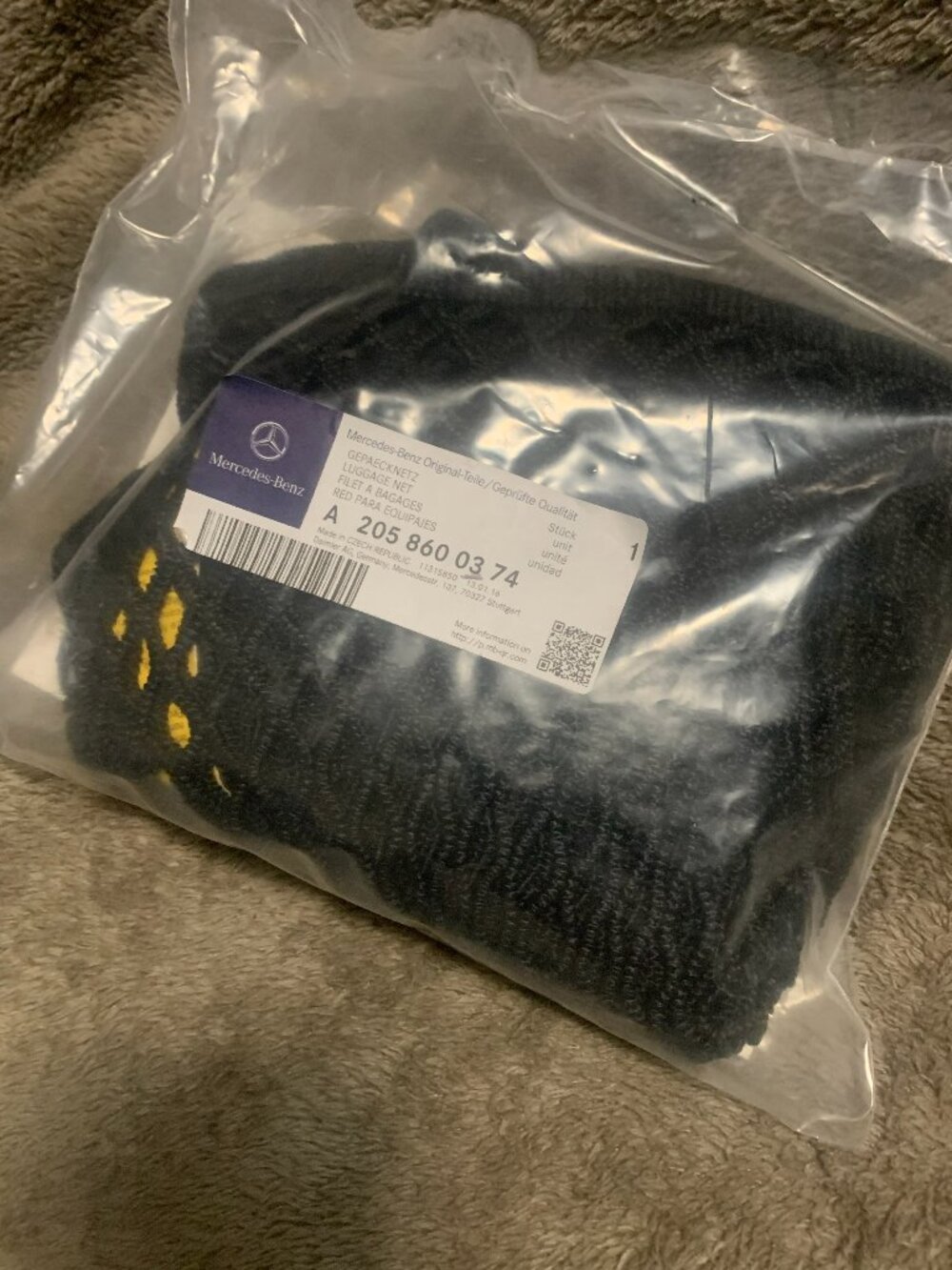 MERCEDES BENZ LUGGAGE CARGO NET A 205 860 03 74 NEW